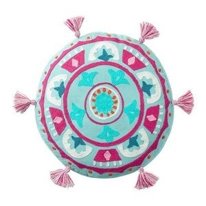 Pottery Barn Teen Round Medallion Pillow